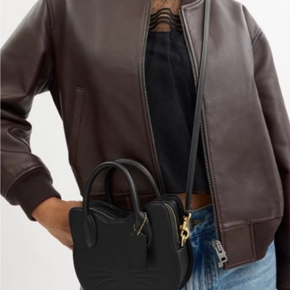 New Coach Halloween Black Cat Crossbody CW615 - Picture 4 of 6
